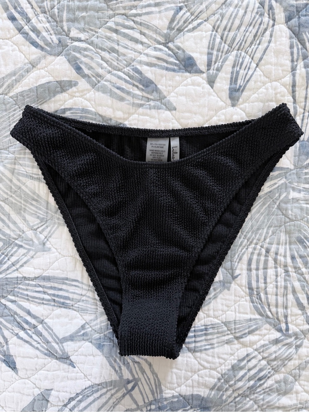 Lulu’s Dive Deeper Black Ribbed V-Cut Cheeky Bikini Bottom NWT Size Small